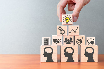 乒乓球国家队的陪练都是什么水平？