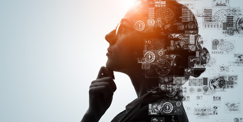 张怡宁和邓亚萍谁更厉害？