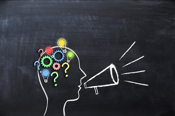 乒乓球正手平击发球的要点是什么？